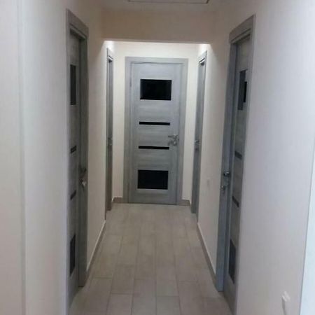 105 Lägenhet Khmelʼnytsʼkyy Exteriör bild